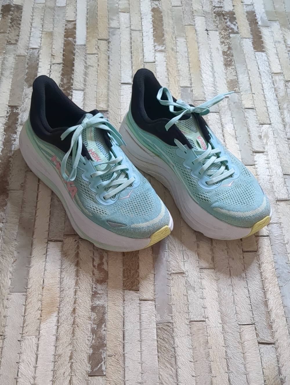 Hoka Women's 10.5 Bondi 9 Blue Spark Running Shoes